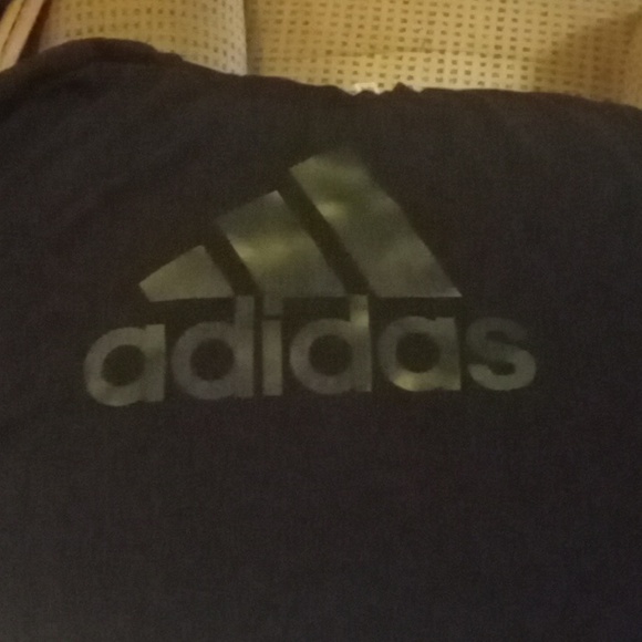 Lot of 6 tees...Adidas and Puma ect Graphic Tees - Picture 7 of 7